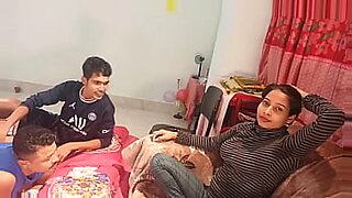 tow boys have sex with one girl and the one girl geting rady