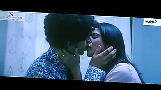 kannada indian saxy hot aunties faking kissing videos