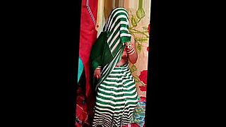 pakistani desi bhabhi with devar xvideos with hindi audio