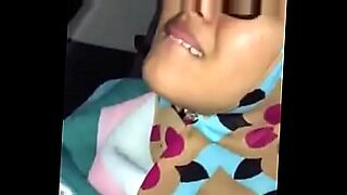 malaysia ibu jilbab tudung depan webcam