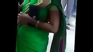 ass grab in saree