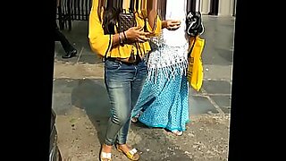 kolkata aunty in lesbian style