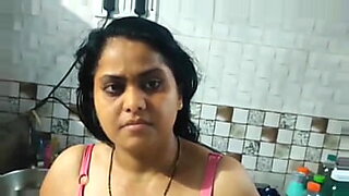 bengali desi aunty washing mature ass in public