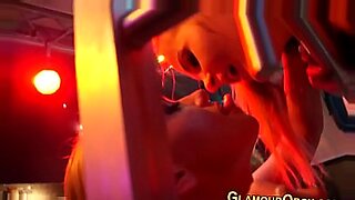 college gril frist time xxx video