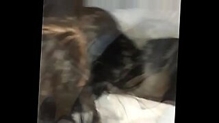 step daughter sleeping on couch and get fuck by step dad