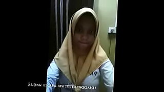 bokep indonesia berjilbab