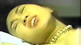 first fuck video sunny leone 18 year old