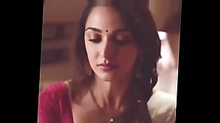 horny lily hindi talk webcam