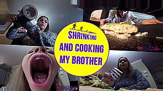 sisters and brother bathroom movie s