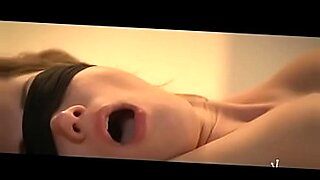 1st time seal pack gril blood xxx video