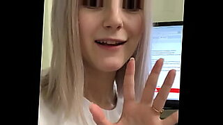 solo masturbation on webcam